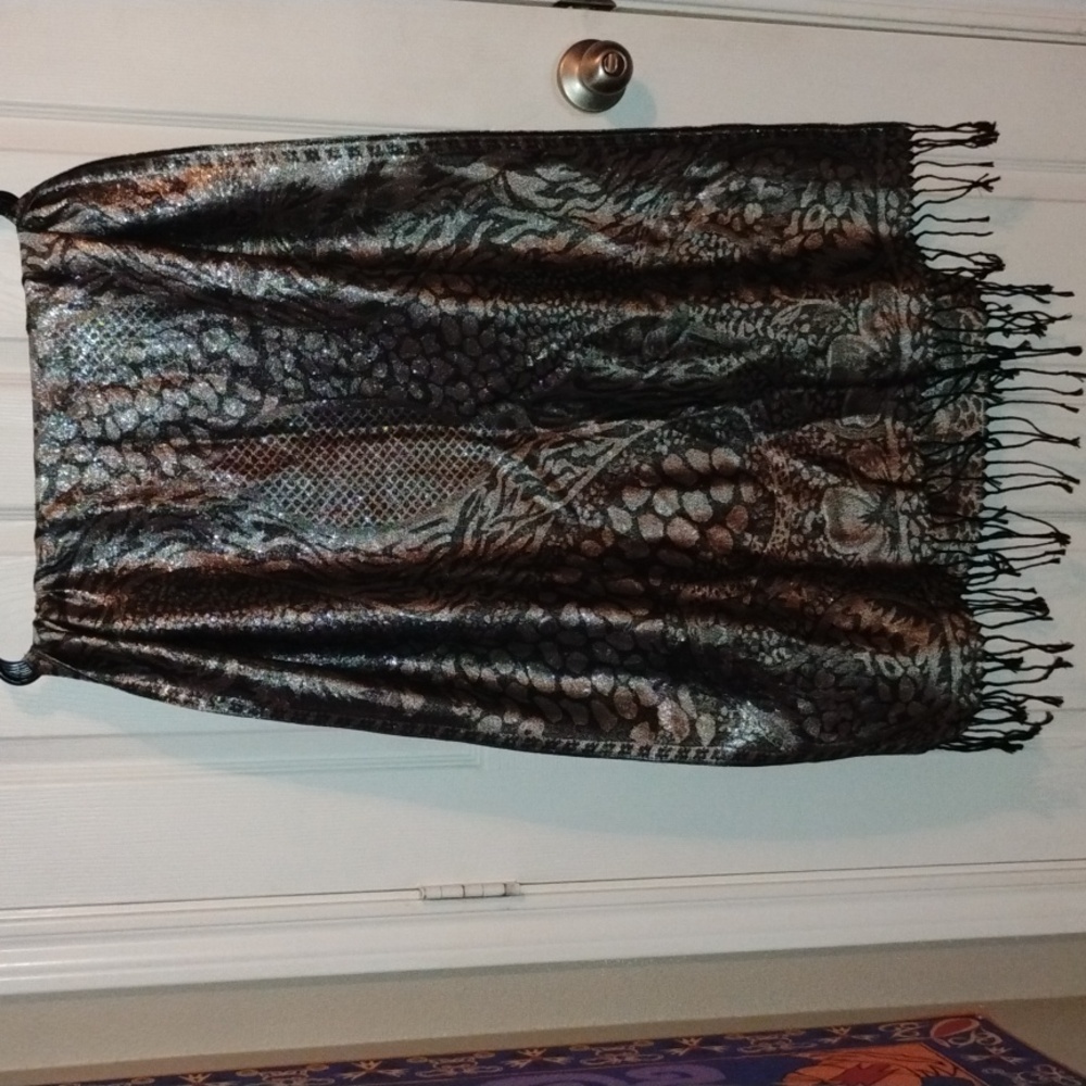 Shimmery Black and Silver Animal Print Patterned Wrap